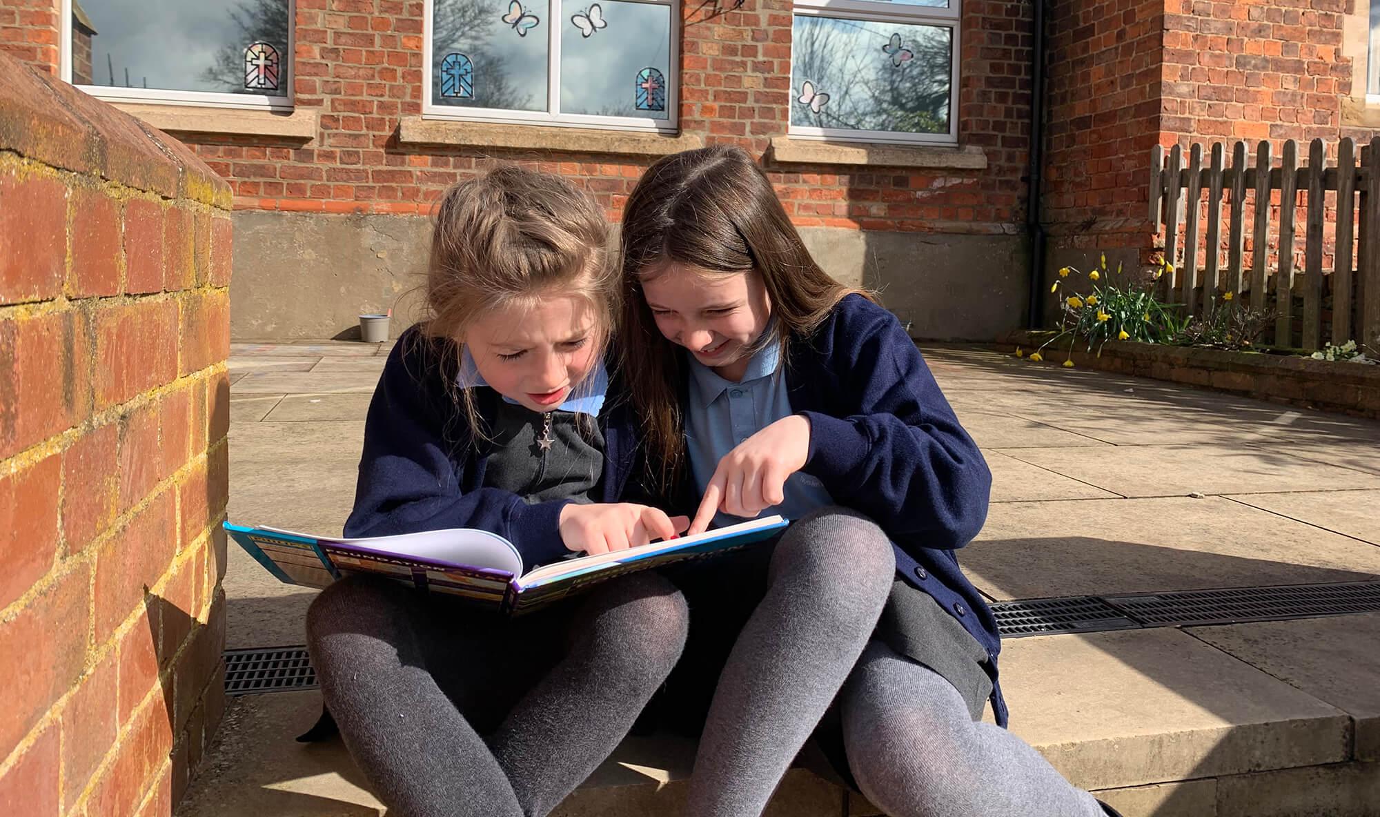 70bd100f14fe4480aa4d81a4c2a5d4b0